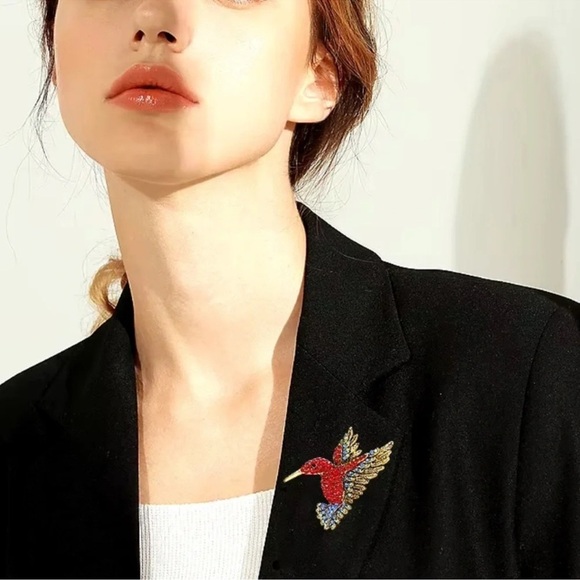 Anthropologie Hummingbird Red Crystal Pin Brooch - Picture 3 of 7